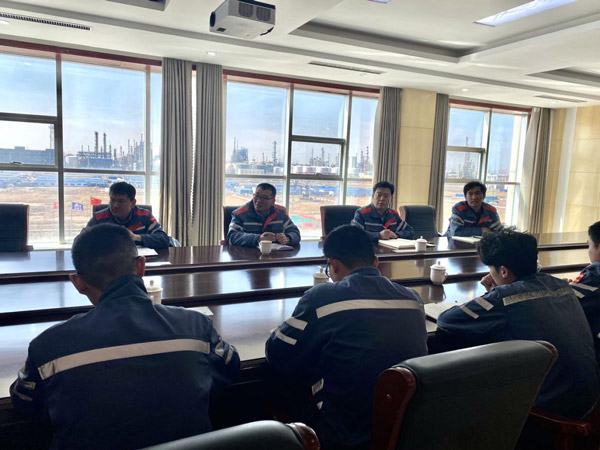 石化公司召开第三期“我与总经理面对面” 交流座谈会