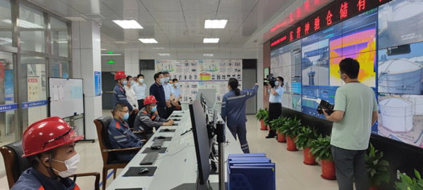 四不两直，浓情端午 --市委书记杨国强一行来公司开展节日期间安全检查